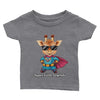  adorable t-shirt bébé personnalisable avec le dessin d'un super girafon. Idéal pour les tout-petits, ce tee-shirt est personnalisé avec soin et disponible en plusieurs tailles. Parfait comme cadeau unique pour bébé.